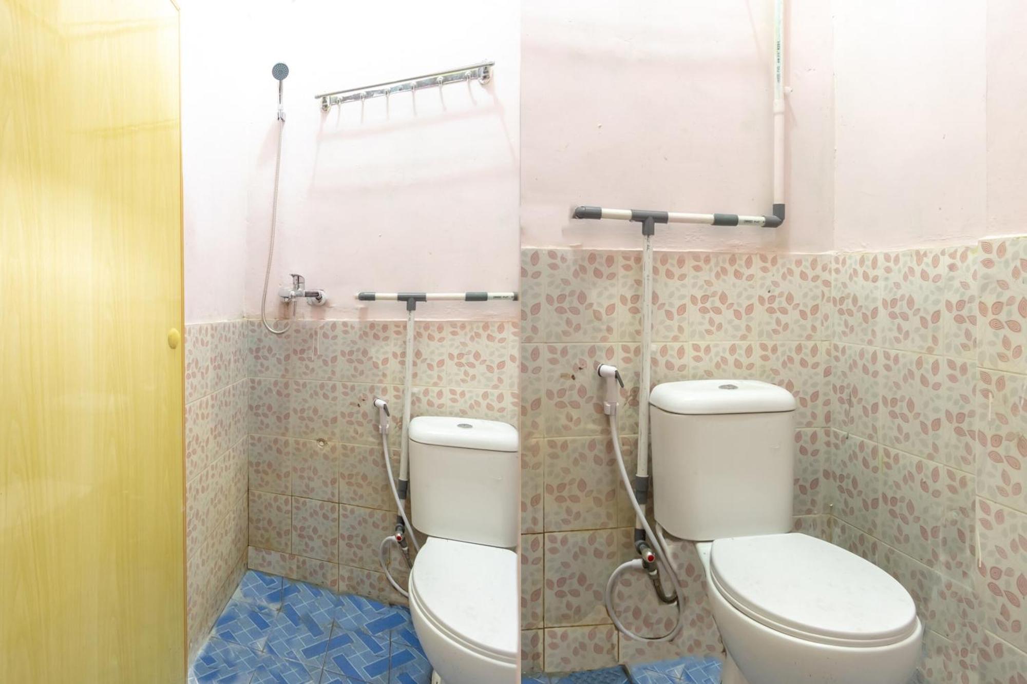 Oyo Life 1839 Samantha Kost Hotel Medan Exterior photo